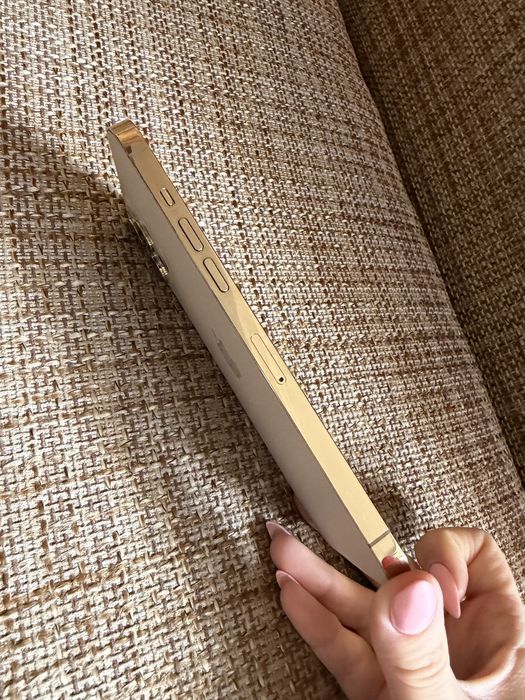 Айфон 12 про макс на 256 г