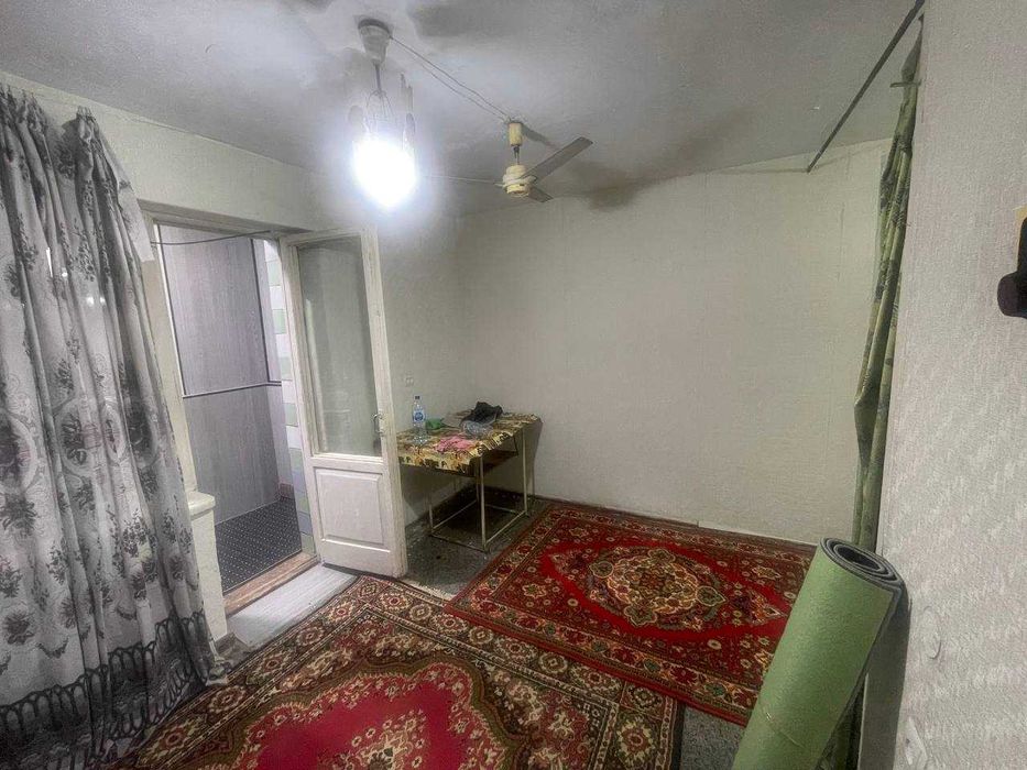 Uy ijaraga beriladi 1 xona 26m2,Сhilonzor 4, 260 дол+30 дол. Maklersiz