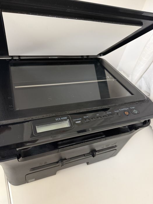 Продам принтер Samsung scx-4300