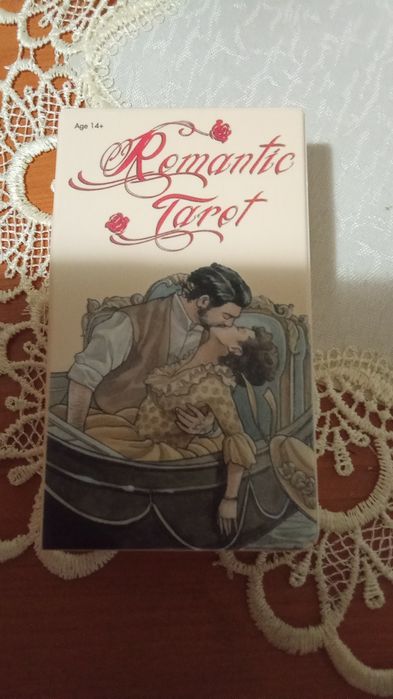 De vânzare cărți de tarot