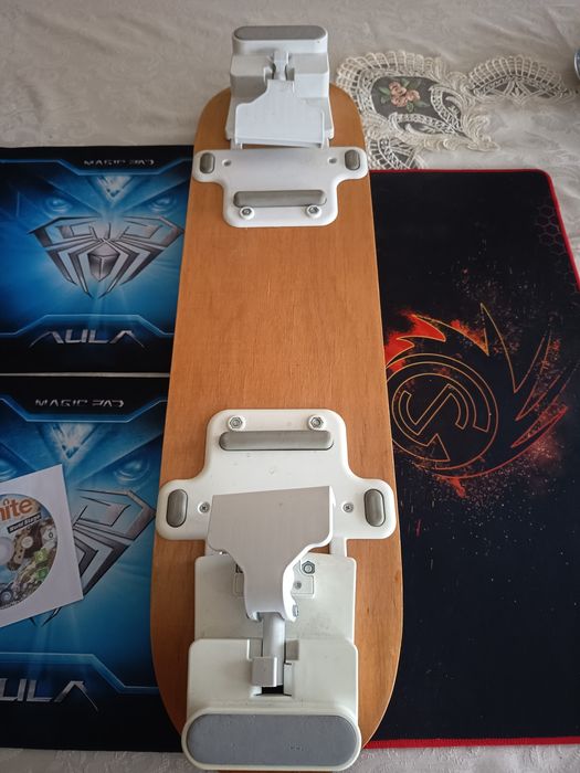 Placa Thrustmaster T-Freestyle NW pentru jocuri Wii Snowboard, Skateboard + Joc Shawn White Snowboarding