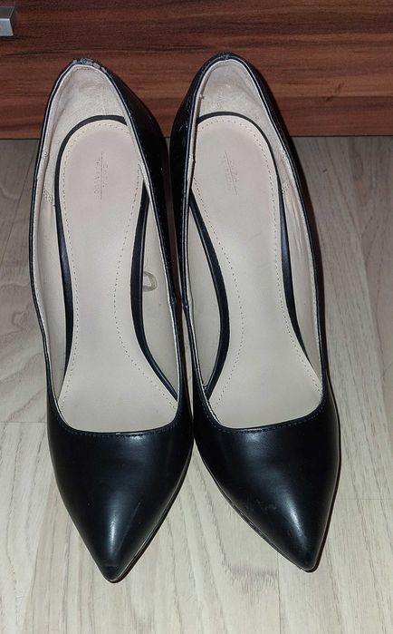 Дамски обувки в добро състояние