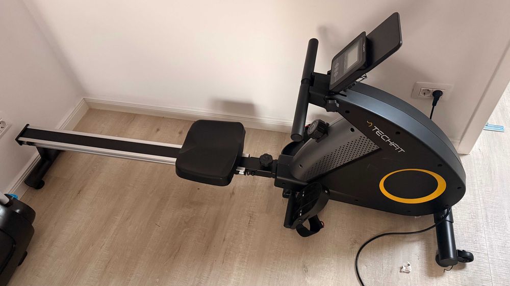 Aparat vaslit TECHFIT RUNNER, volanta 4kg, sistem franare magnetic