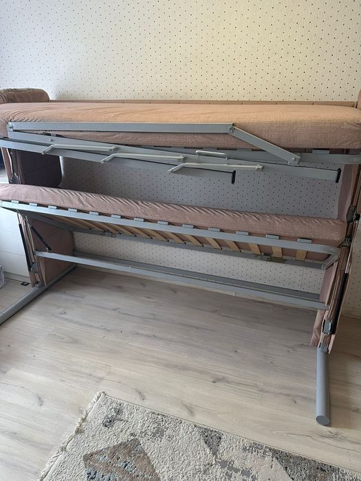 Продам детскую кравать трансформер