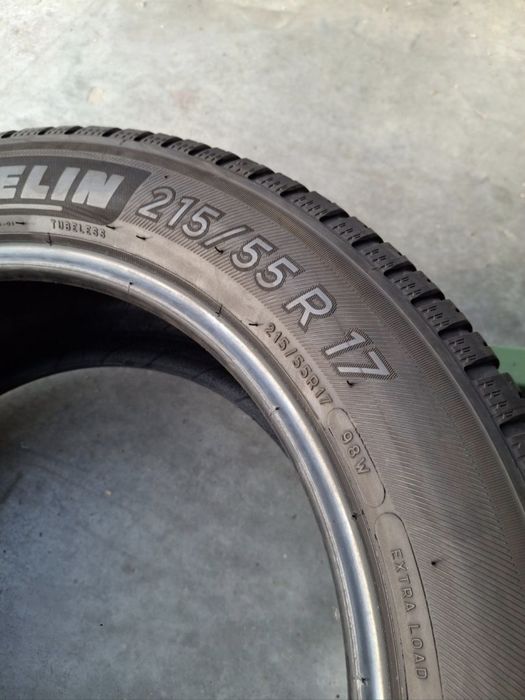 2 Anvelopele m+s 215 55 r17 Michelin