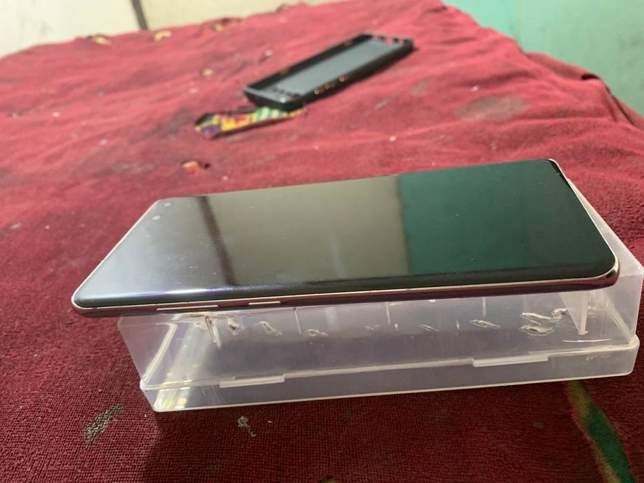 S10 5G holati idial  256 hotra