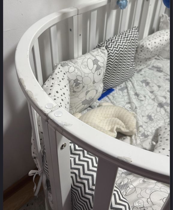 Продам манеж б/у