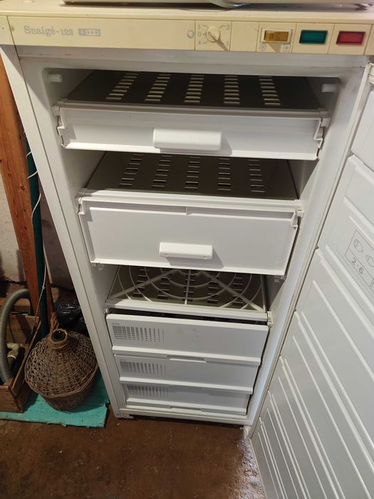 Фризер 240 литра