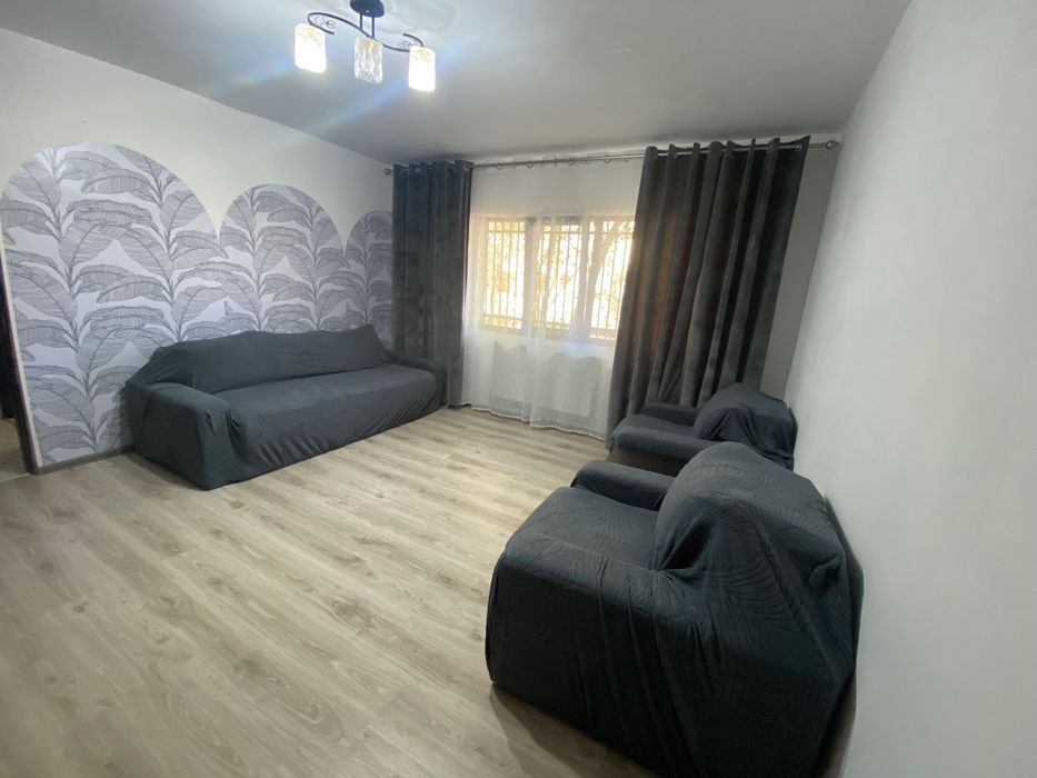 Vand apartament 2 camere semidecomandat Rosiori de vede