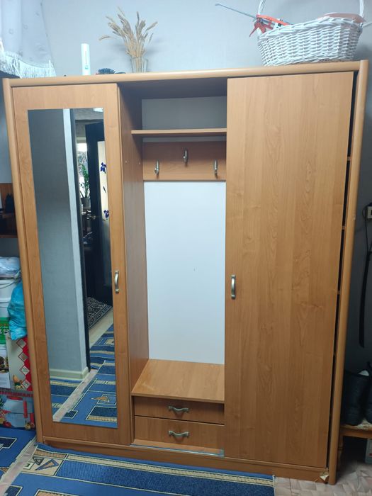 Шкаф - прихожая б/у