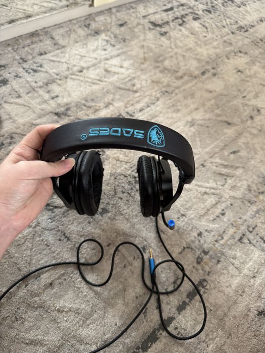 Продам игровые наушники