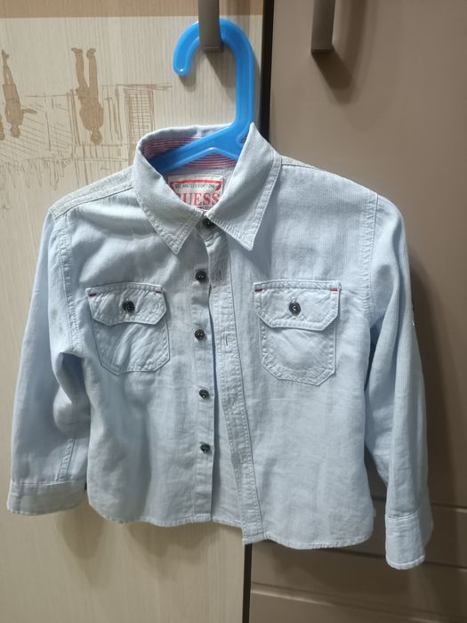 Продам бомбер на мальчика.