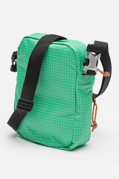 NIKE-Чантичка за рамо