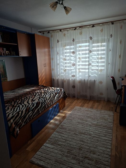 Apartament 3 camere decomandat Slobozia
