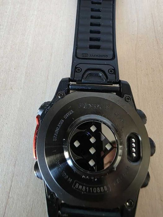 Garmin Fenix 8 AMOLED 47mm – Titanium – Ca nou / Impecabil