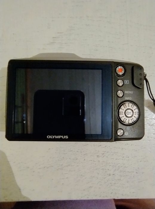 Olympus SZ-14 Silver