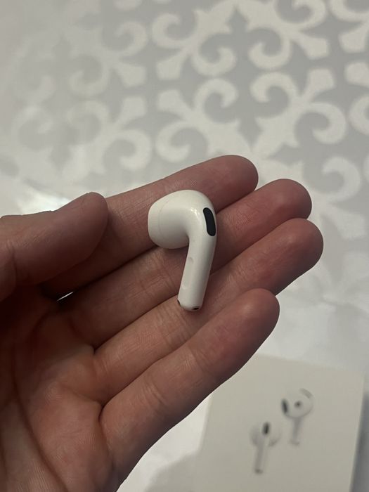 Apple Airpods 4 (anc)