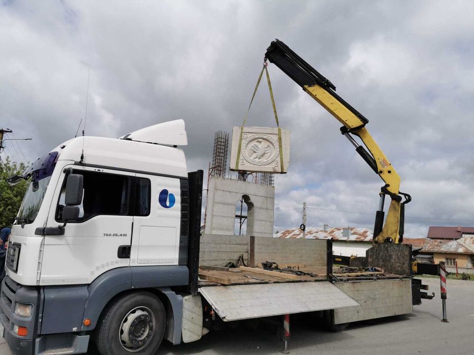 Inchiriere camion cu macara - Automacara - Premium Utilaje - Bucuresti - non stop