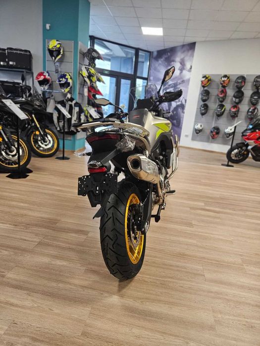 Motocicleta Voge DS900