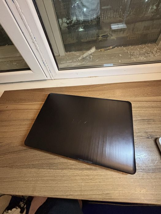 Продам ноутбук асус