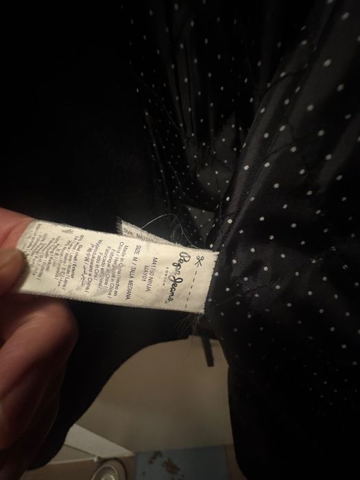 Продавам елегантно мъжко палто Pepe Jeans