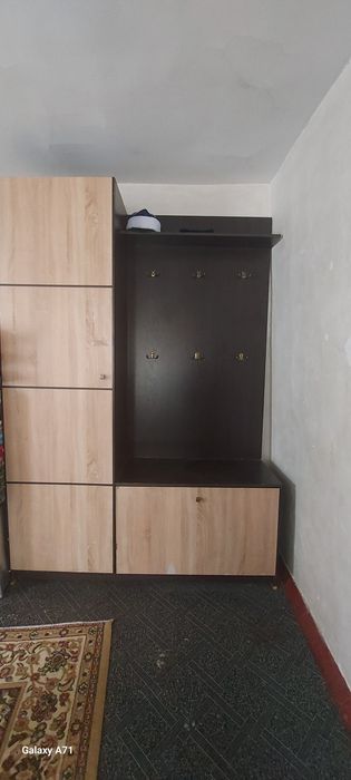 Продам прихожку б/у