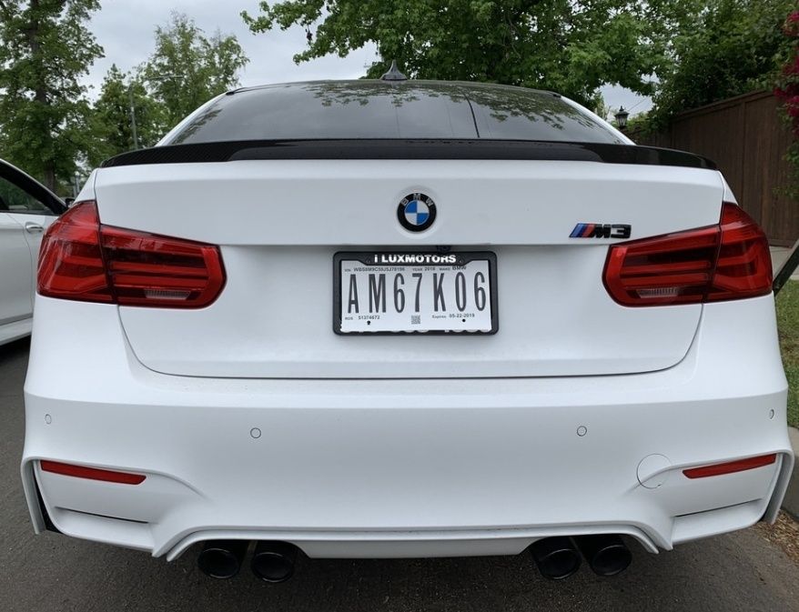 Eleron lip codită portbagaj BMW Seria 3 F30 / F31 (2012-2016), design P style  negru lucios plastic abs