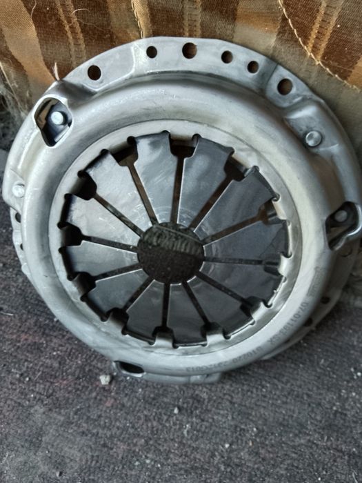 Прожа сцепления для авто