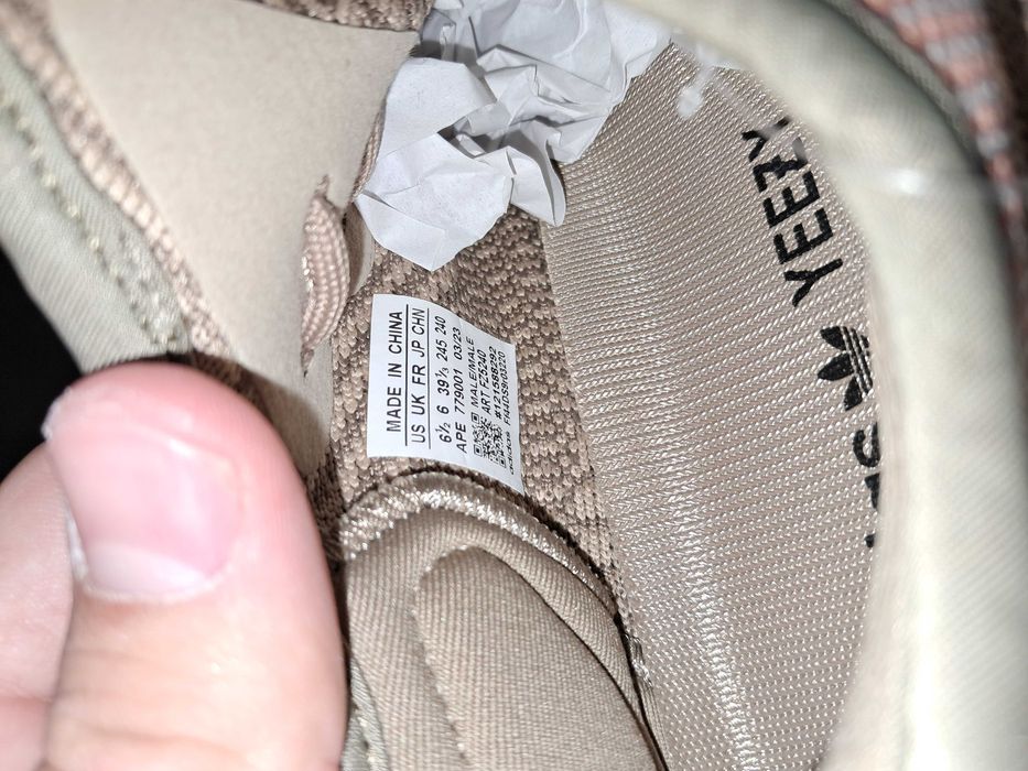 Yeezy Boost 350 v2 Sand Taupe 38-39