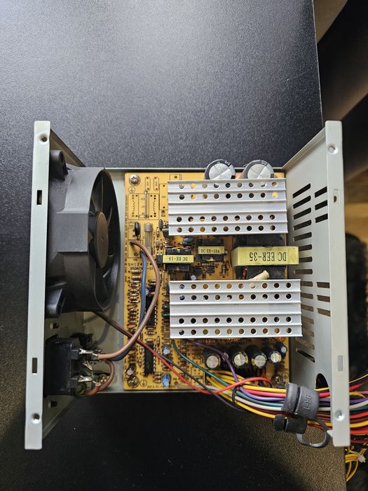 Продам рабочие кулеры или блок питания