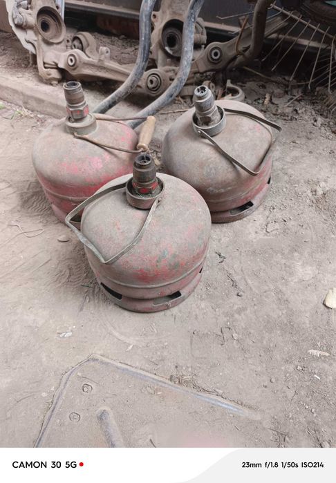 Продам газовые баллоны 5 литров