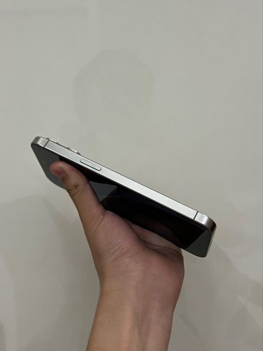 iphone 15 Pro Max srochni