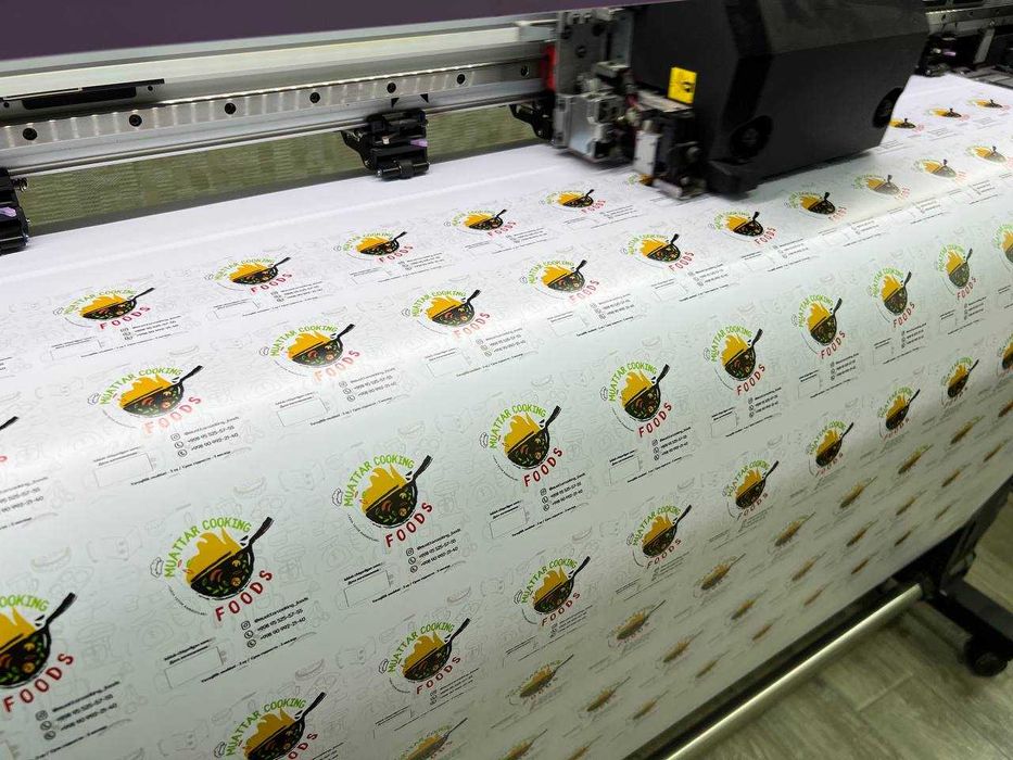 Наклейки, стикеры и стикерпаки из виниловой пленки (оракал)