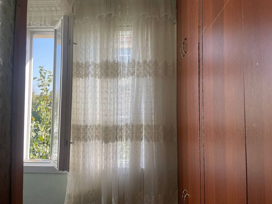 Продаётся своя 1 ком квартира сергели раён куйлюк массив 5