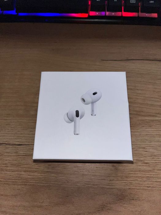 Продаю наушники AirPods
