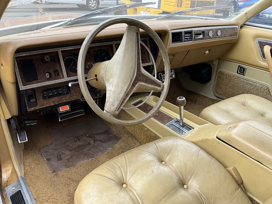 Chrysler Cordoba 1975