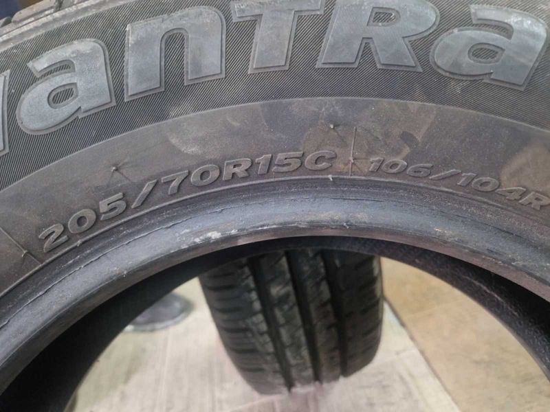 4 Hankook R15 C 205/70/ 
летни бусови гуми DOT2018