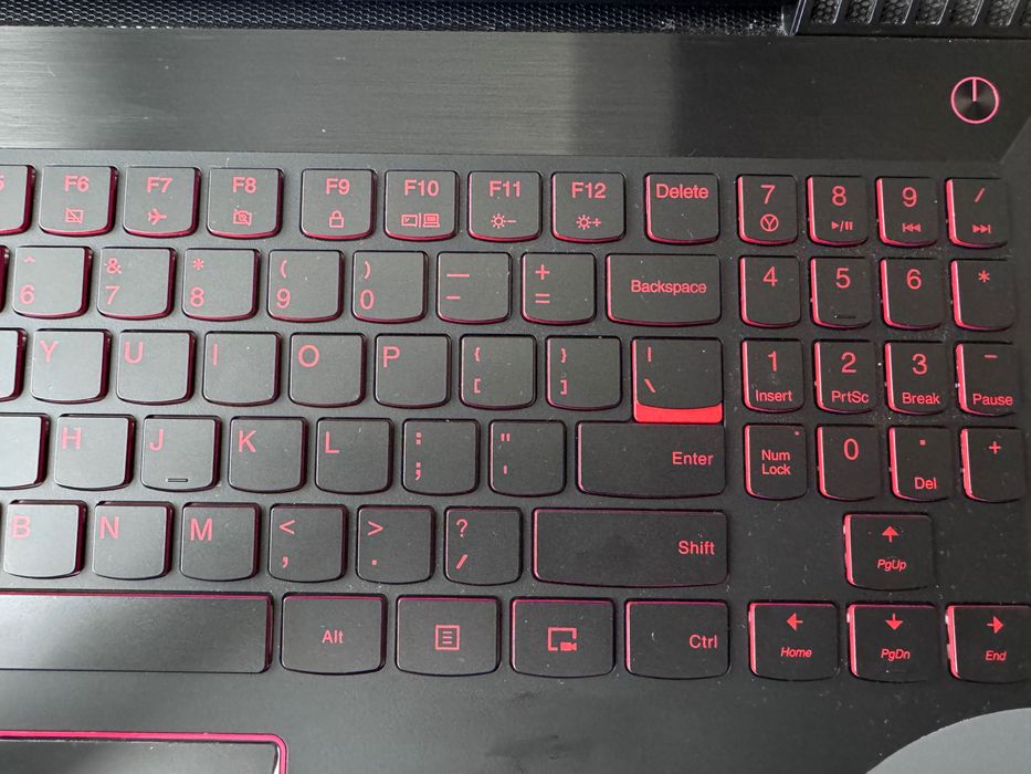 Laptop Lenovo Legion y520