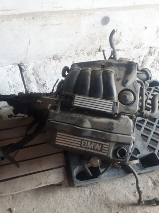 Авторазбор. Контрактные двигатели и коробки.