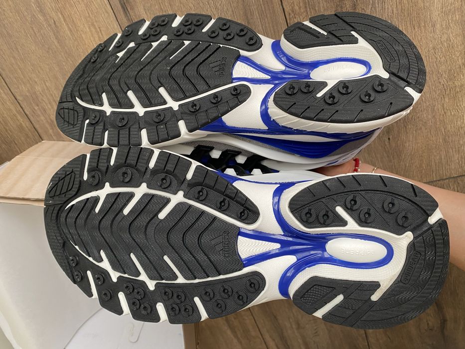 Adidas Jellyfish x Pharrell Willams размер 45 1/2