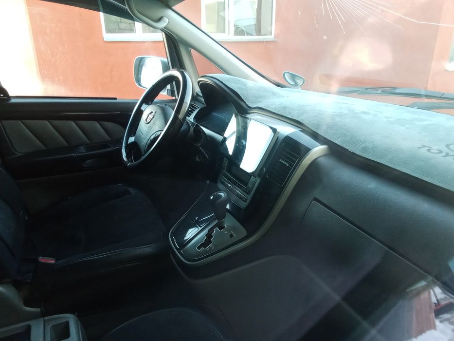 Альфард. 2004.2.4