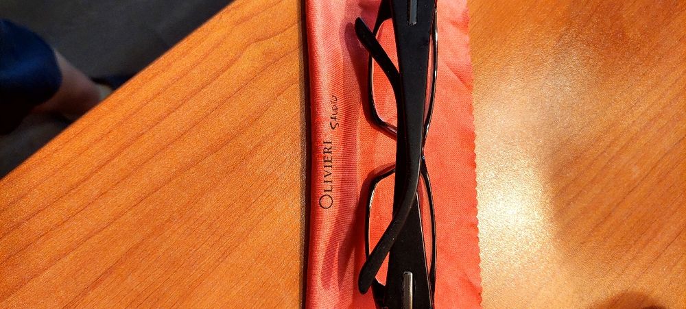 Очки продам фирменные