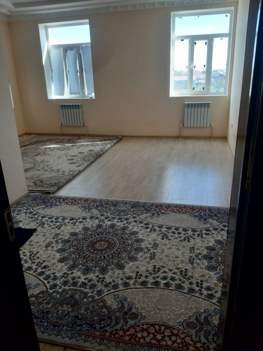 Urganch shahrida joylashgan 3 honali kvartira sotiladi