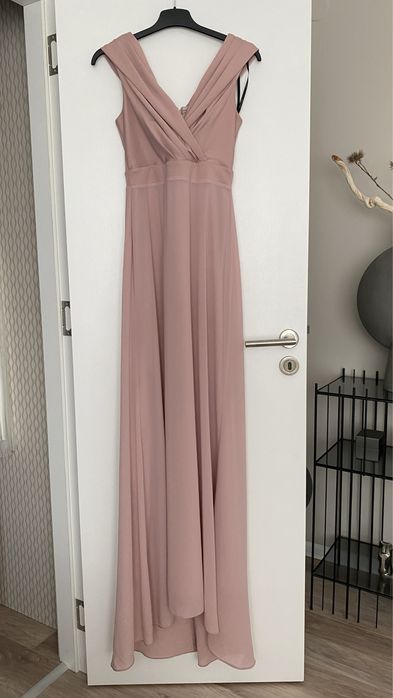 Официална рокля tfnc