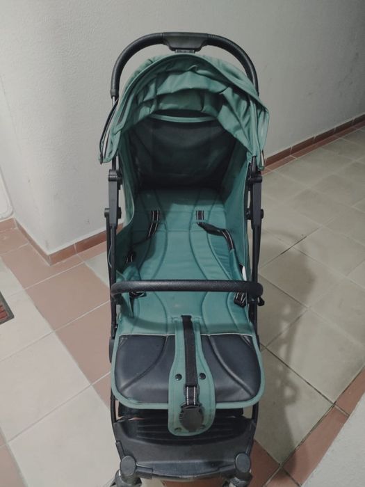 Коляска почти новая