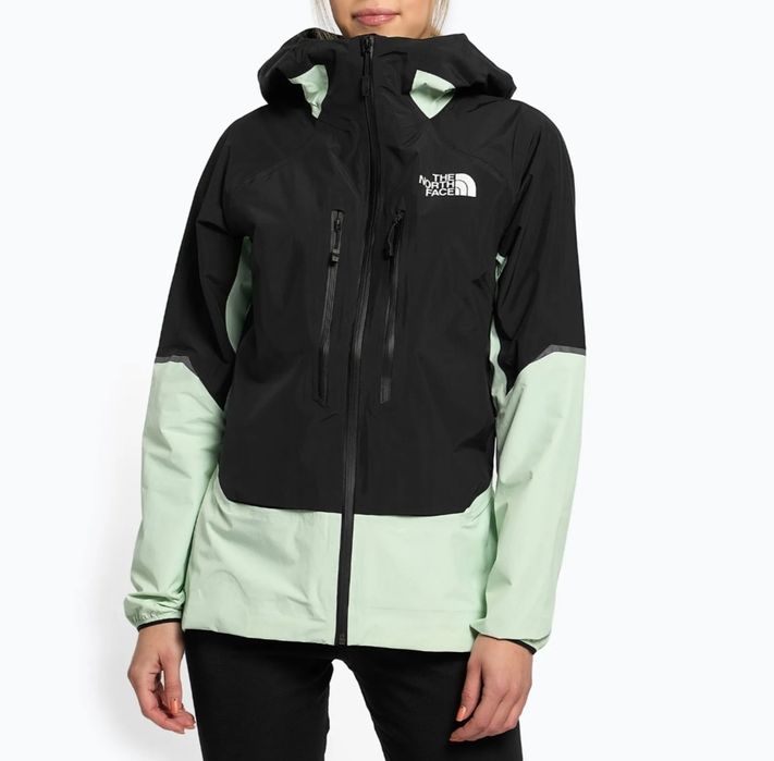 Geaca munte The North Face XS noua