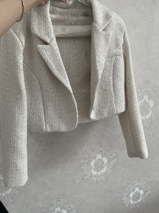 Твидовая двойка, материал плотный