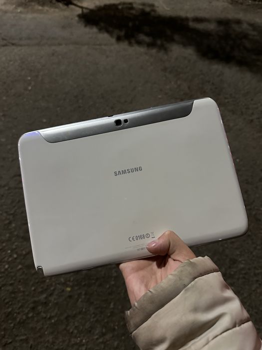 Galaxy Note 10.1 2/16, старый флагманский планшет, со стилусом