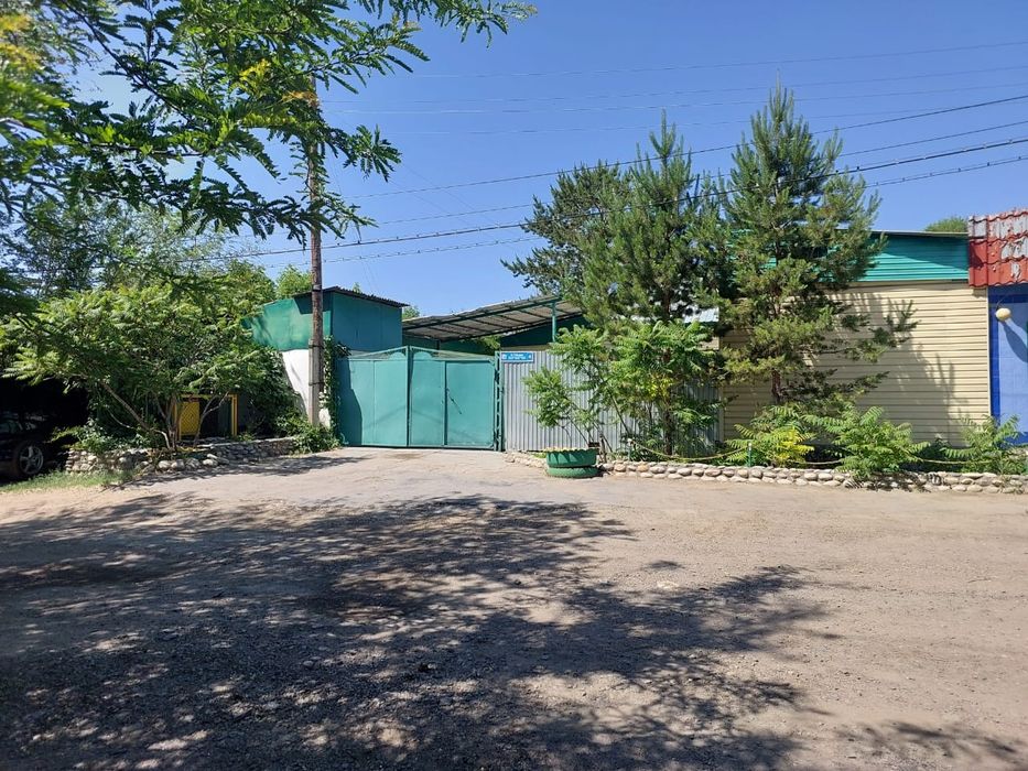 Продам дом с магазином