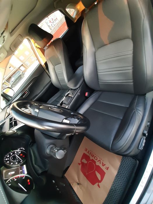 Продам Lexus NX 300